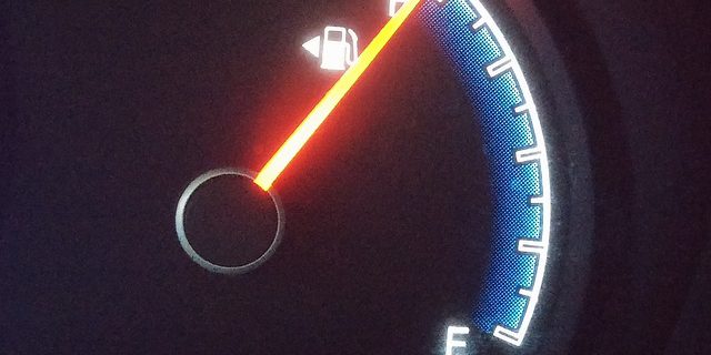 “Gest handlowy” w postaci pełnego baku? Uważaj na koncesję