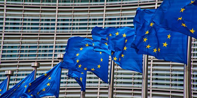 Jest decyzja – Rada Unii Europejskiej zaakceptowała wniosek polskiego rządu o przedłużenie do końca 2022 roku stosowanych obecnie zasad odliczania VAT od samochodów