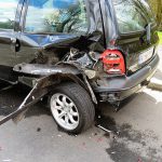 Wypadek z nieubezpieczonym kierowcą bez OC. Jak uzyskać odszkodowanie i skąd?