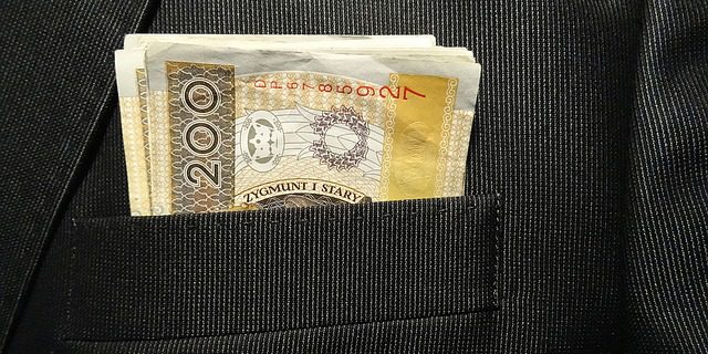Szykuje się podwyżka podatków dla samochodów z napędami spalinowymi?