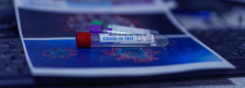 Nieodpłatne testy na COVID-19 dla pracowników i weryfikacja szczepień. Projekt ustawy już w Sejmie